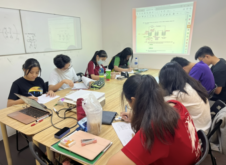 Unlocking Academic Success: How a Pasir Ris Tuition Centre Can Transform Your Child’s Learning Journey